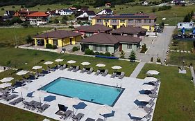La Casa Hotel